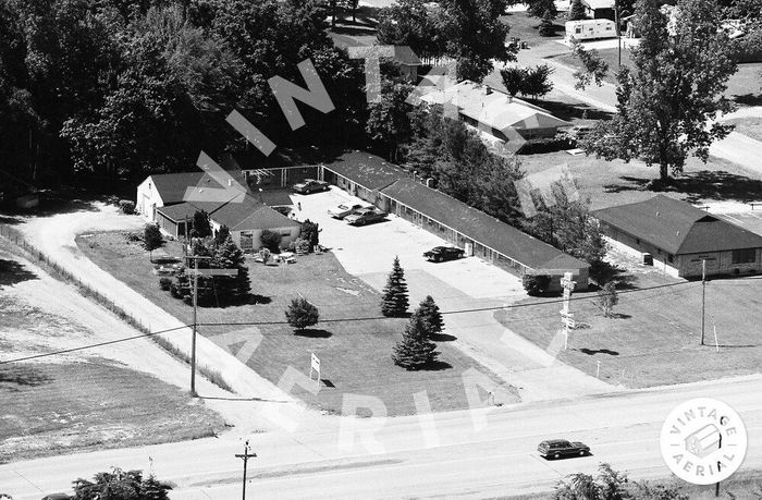 Gratiot View Motel - 1978 Aerial